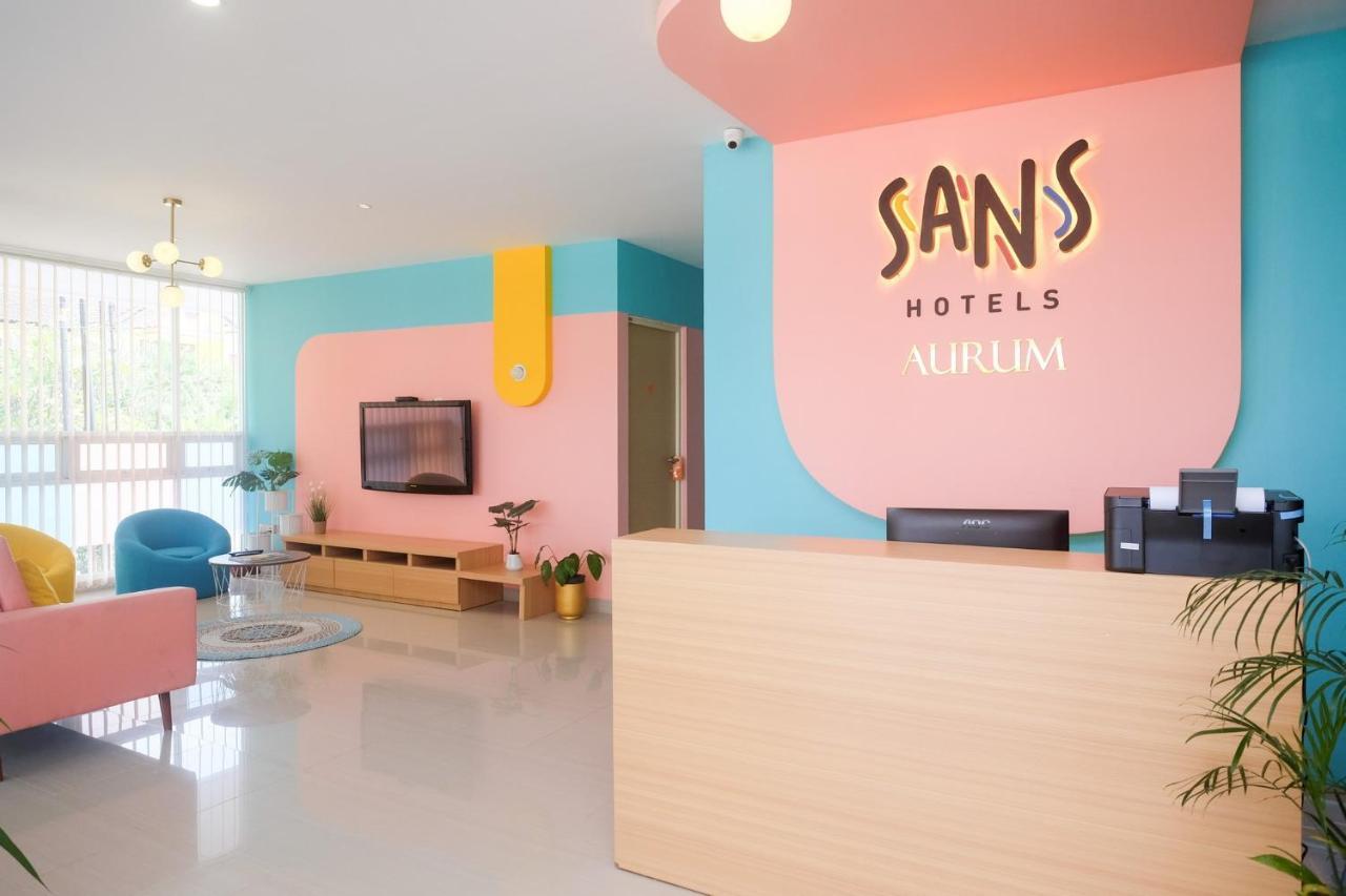 Sans Hotel Aurum Majapahit Semarang Esterno foto