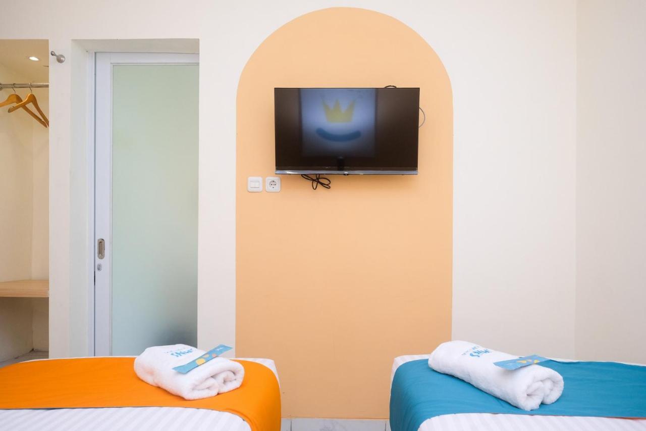 Sans Hotel Aurum Majapahit Semarang Esterno foto